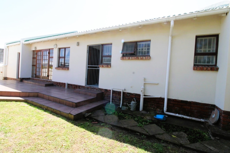 Bedroom Property for Sale in Gonubie North Eastern Cape